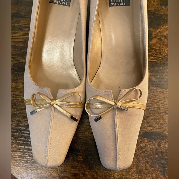 Stuart Weitzman Kitten Heel Pumps - Picture 2 of 8
